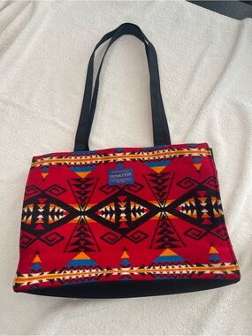 Pendleton Red Southwestern Design Bag with Black Straps